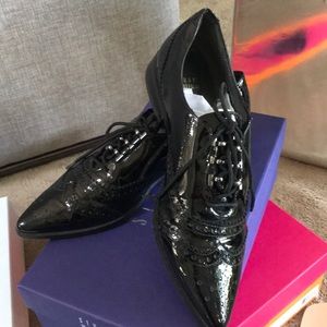 STUART WEITZMAN WOMEN MANEUVER